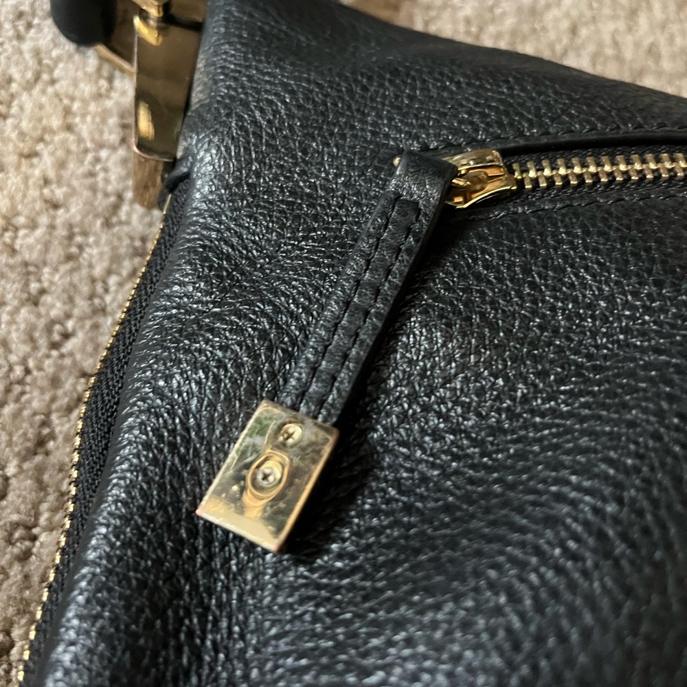 Vince Camuto Rina Bag - Picture 9 of 11